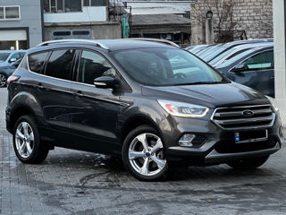 Ford Kuga foto 4