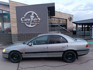 Opel Omega foto 7