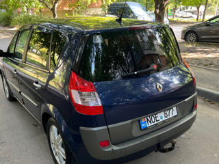 Renault Scenic foto 3