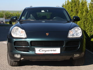 Porsche Cayenne foto 1