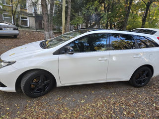 Toyota Auris foto 5