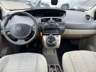 Renault Scenic foto 8