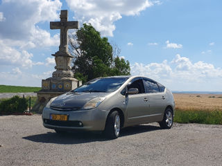 Toyota Prius foto 2