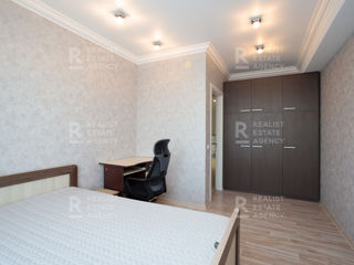 Apartament cu 3 camere, 130 m², Centru, Chișinău foto 8