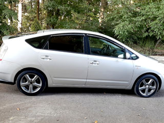 Toyota Prius foto 5