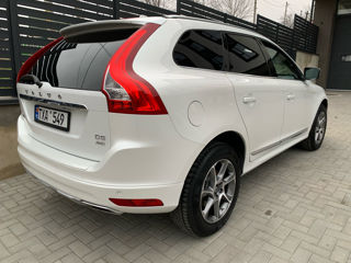 Volvo XC60 foto 3