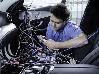 Диагностика и ремонт электронных систем автомобилей foto 6