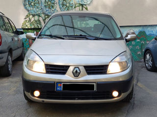 Renault Grand Scenic foto 4