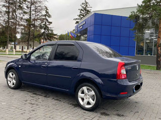 Dacia Logan foto 2