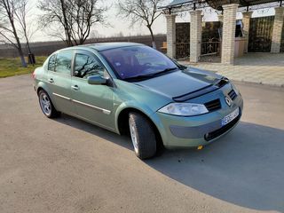 Renault Megane foto 4