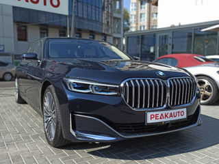 BMW 7 Series foto 1