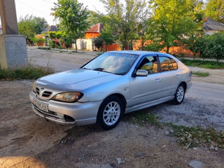 Nissan Primera foto 1