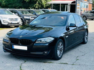 BMW 5 Series foto 1