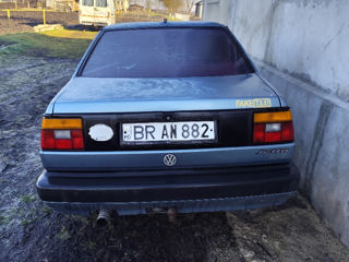 Volkswagen Jetta foto 2