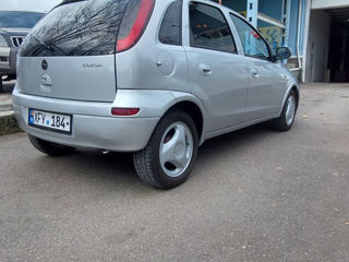 Opel Corsa foto 5