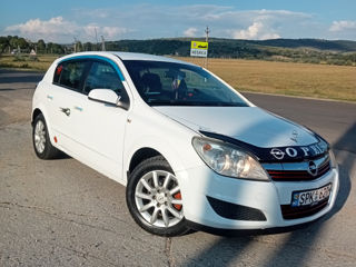 Opel Astra foto 2