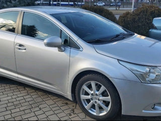 Toyota Avensis foto 5