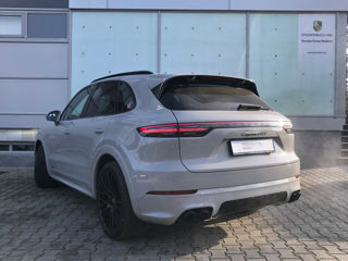 Porsche Cayenne foto 5