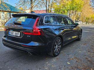 Volvo V60 foto 4