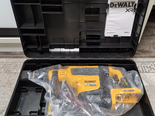 Продам Перфоратор DeWALT DCH614 foto 3