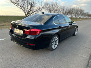 BMW 5 Series foto 4