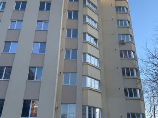 Apartament cu 3 camere, 77 m², Botanica, Chișinău foto 4
