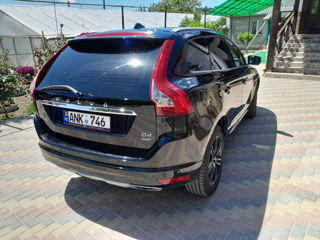 Volvo XC60 фото 8