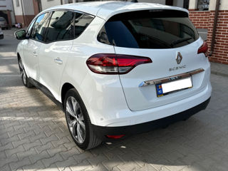 Renault Scenic foto 3