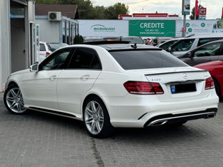 Mercedes E-Class foto 3