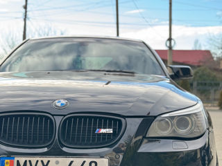 BMW 5 Series foto 5