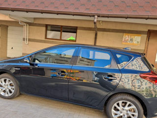 Toyota Auris foto 4