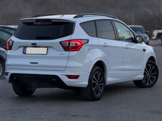 Ford Kuga foto 3