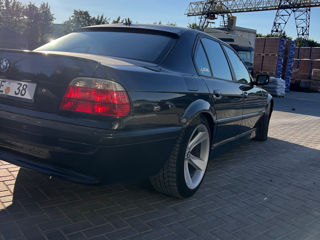 BMW 7 Series foto 7