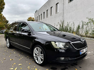 Skoda Superb foto 10