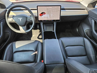 Tesla Model 3 foto 6