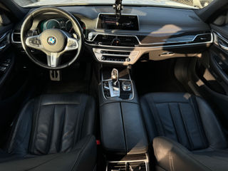 BMW 7 Series foto 10