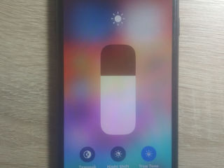 iPhone SE (2020), 128 GB | Preț fix. Nu fac schimb. foto 1