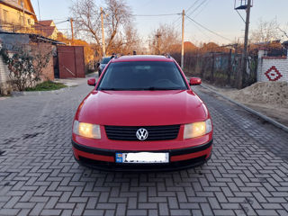 Volkswagen Passat foto 3