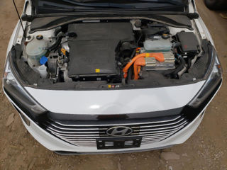 Hyundai IONIQ foto 11