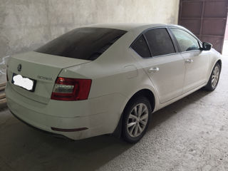 Skoda Octavia foto 4