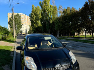 Toyota Yaris foto 6