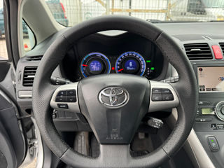 Toyota Auris foto 11