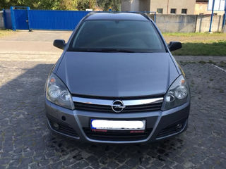 Продам Запчасти Opel Astra H