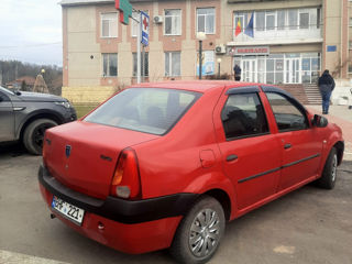 Dacia Logan foto 3