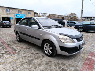 KIA Rio foto 3