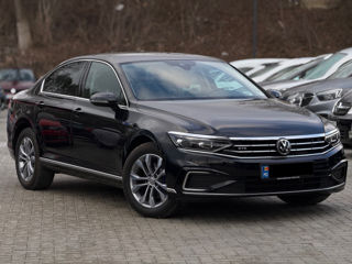 Volkswagen Passat foto 4