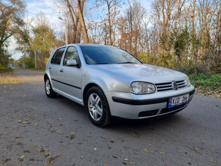 Volkswagen Golf foto 8