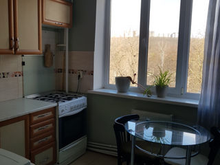 Apartament cu 1 cameră, 37 m², Râșcani, Chișinău foto 3