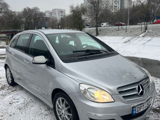 Mercedes B-Class