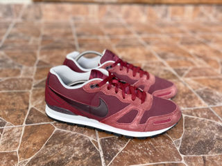 nike air pegasus trainers